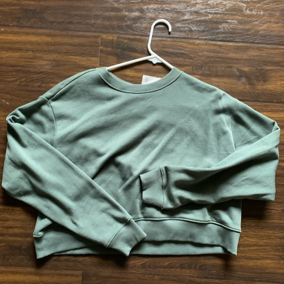 H&M cropped sweatshirt - L - Picture 1 of 1
